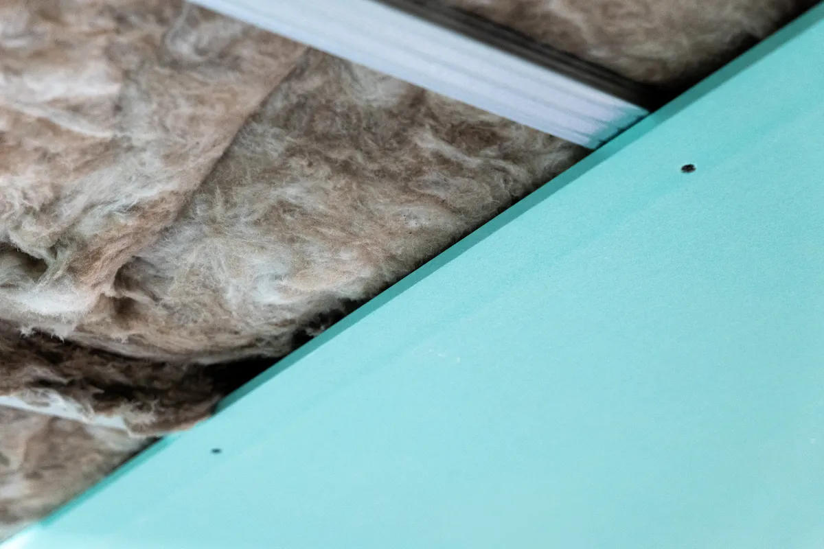 Pladur vs Ladrillo: ¿Qué Elegir para tu Reforma en Menorca? — Guías y Consejos, Pladur Menorca